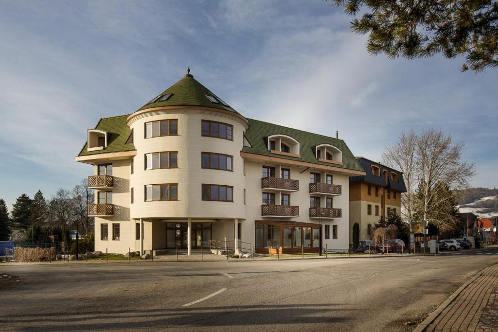 Apartmány Summit Besenova Exterior foto